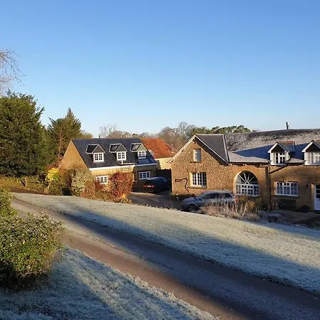Traditional Coach House In Rural Private Estate. Yeovil Exterior photo