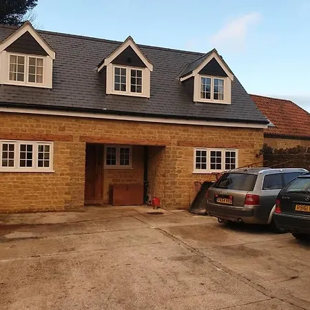 Traditional Coach House In Rural Private Estate. Yeovil Exterior photo