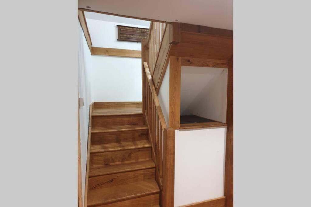 Traditional Coach House In Rural Private Estate. Yeovil