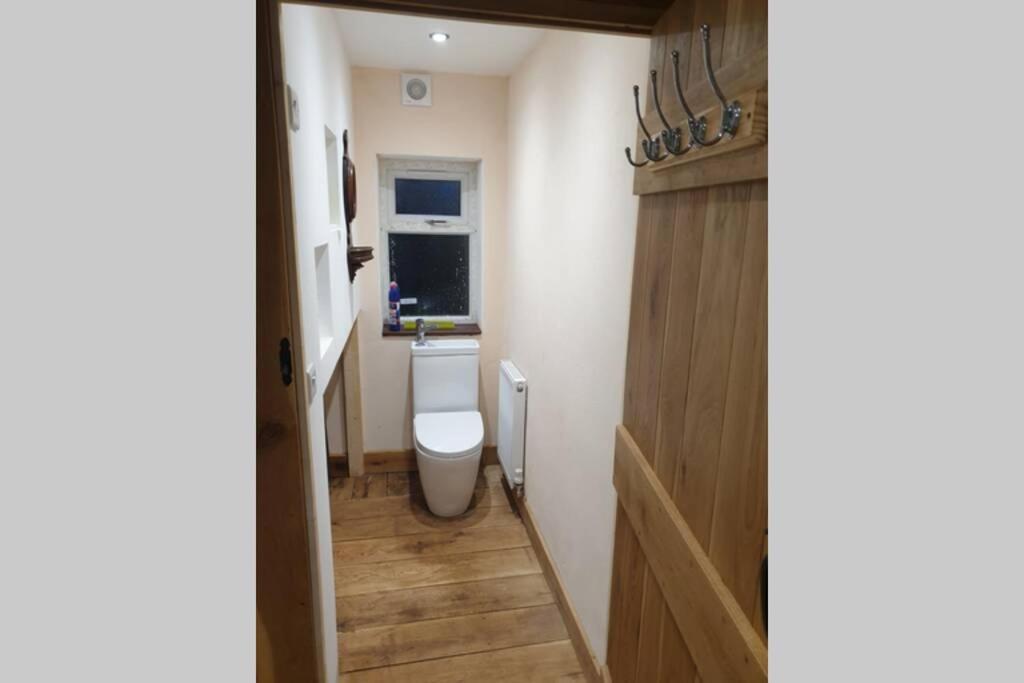 Holiday home Traditional Coach House In Rural Private Estate. *